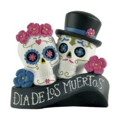 216-13201 A couple of skull head on the ribbon