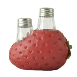 251-14250 Strawberry w  salt and pepper shakers