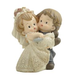 PH15945 Resin Hugging Couple Figurine